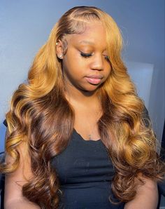 Honey Blonde wig Honey Blonde highlights wig caramel wig wig hairstyles ideas Hair Projects, Glamour Hair, Birthday Hair, Honey Blonde Hair, Hair Life