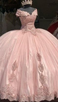 Fitted Pink Ball Gown For Quinceanera, Pink Fitted Princess Dress For Quinceanera, Pink Princess Quinceanera Dress With Fitted Bodice, Sleeveless Quinceanera Dress For Prom Season, Pink Fitted Ball Gown Quinceanera Dress, Pink Quinceanera Dress With Sweetheart Neckline For Sweet 16, Pink Sleeveless Quinceanera Dress With Fitted Bodice, Sleeveless Ball Gown For Sweet 16 And Prom Season, Pink Princess Quinceanera Dress For Prom Season