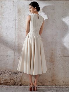 DEAT Women's Fashion Dress O-neck Sleeveless High Waist Solid Color Bright Lines Pleated Elegant Woolen Dresses, 파티 드레스, Vestidos Vintage, Evening Dresses Elegant, White Midi Dress, Midi Dress Sleeveless, Arabic Quotes, Spring Dresses, Elegant Dress