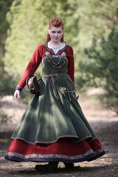 Viking Dress Woman, Viking Witch Costume, Viking Clothing Women, Viking Women Clothing, Winter Viking, Burnt Terracotta, Viking Apron, Viking Apron Dress, Norwegian Clothing