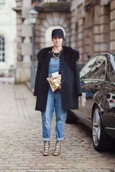 277444 Mom Jeans Outfit Winter, 2014 Fashion Trends, Stockholm Street Style, Fashion Help, Grunge Fashion, London Fashion Week, Street Style Women, 90s Fashion, Fashion Magazine