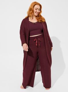 Super Soft Plush Cocoon Lounge CardiganSuper Soft Plush Cocoon Lounge Cardigan, WINETASTING GOLD SHIMMER Lounge Wear Plus Size Style, 70s Loungewear, Plus Size Comfy Outfits, Plus Size Lounge Wear, Women Lounge Wear, Lounge Wear Plus Size, Fall Pajamas, Lounge Cardigan, Cozy Sleepwear