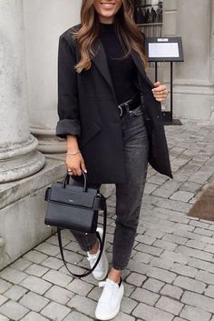 Buisness Casual Women, Black Outfit Edgy, Chic Office Outfit, Trendy Outfits Winter, Business Casual Outfits For Women, Blazer Outfit, Office Outfits Women, Legging Outfits, Chic Office