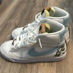 Size 5 Worn A Couple Of Times No Box Nike Blazer Mid 77 Colors, Shoes Nike Blazer, Nike Blazer Mid 77, Nike Blazer Mid, Blazer Mid, Nike Blazer, Nike Blue, Shoes Nike, Me Too Shoes