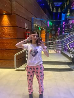 Outfit Argentina Bariloche, Outfit Bizarro Bariloche, One Direction Outfit, One Direction Shirts, One Direction Concert, One Direction Humor, Fiesta Party, Bari, Zayn Malik