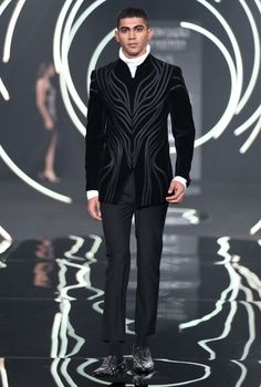 Fluid Sculpture, Pushed Back Hair, Black Straight Trousers, Sculpture Aesthetic, Marriage Clothes, Modern Tuxedo, Mens Traditional Wear, Gaurav Gupta, Gents Kurta