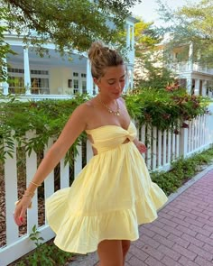 All Posts • Instagram Mccall Mitchell, Elegant Homecoming Dresses, Shade Of Yellow, Outfit Inspo Summer, Short Homecoming Dress, Drop Dead, Vacation Dresses, Summer Breeze