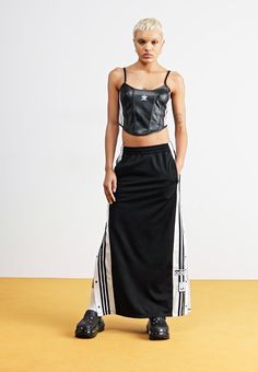 adidas Originals ADIBREAK - Jupe longue - black Skirt Black, Outfits Fashion, 12 12, Black Noir, Maxi Skirt, Fashion Outfits, The Originals