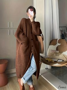 Eromis - Womens Clothing: Casual Oversized Sweater Overcoat with Solid Button Front and Turtle Neck, Featuring Long Sleeves and Convenient Pockets Turtle Neck Sweaters Women Outfit, Sweater Women Outfit, Everyday Fits, Money Fashion, Street Wear Outfits, Cozy Style, Fall Clothing, Outfit Design, Clothing Casual