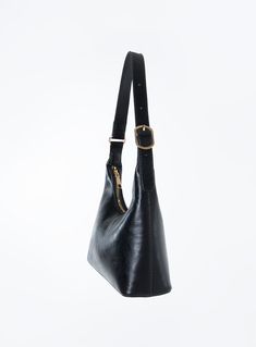 Glazier Shoulder Bag Black Cute Black Handbags, Timeless Shoulder Bags, Black Over The Shoulder Bag, Cute Shoulder Bags Purses, Medium Shoulder Bag, Small Black Shoulder Bag, Small Shoulder Purse, Cute Black Purse, Black Everyday Bag