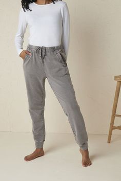 Irresistibly smooth and soft, these vintage-washed, French terry joggers are ankle pants with wear-anytime appeal. | Women's Easy Times Jogger Pants - Black - 1X - Plus Size Lounge Wear Stylish, Comfortable Fall Outfits, Linen Joggers, Cuffed Joggers, Joggers Outfit, Petite Pants, Comfy Pants, Plus Size Pants, Casual Work Outfits