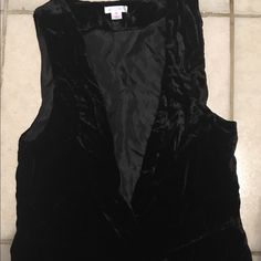 Cute Velvet Vest. Never Worn. Velvet Vest, Jackets For Women, Jackets & Coats, Fast Delivery, Velvet, Women Shopping, Black, Color