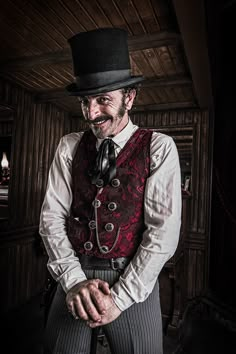 Circus Man, Steampunk Circus, Ringmaster Costume, Moda Steampunk, Circus Outfits, Steampunk Men, Mode Steampunk, Wilde Westen