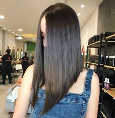 Triangle Haircut, One Length Haircuts, One Length Hair, Long Bobs, Haircuts For Medium Length Hair, Trendy Products, Long Bob Haircuts, Blonde Hair Looks