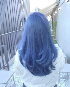 Korean Blue Hair, Light Blue Hair Aesthetic, Periwinkle Blue Hair, Light Blue Hair Dye, Aesthetic Blue Hair, Dusty Blue Hair, Blue Hair Dye, Blue Hair Color, Fantasy Hair Color