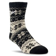 Moisturize your feet on the go—or while chilling on the couch—and enjoy some wintry vibes with these snowflake-patterned Woolrich Aloe-Infused Double-Layer socks. Snowflake Pattern, Christmas 2024, Rei Co-op, Casual Socks, Mens Socks, Black Cream, Double Layer, The Go, Men Casual