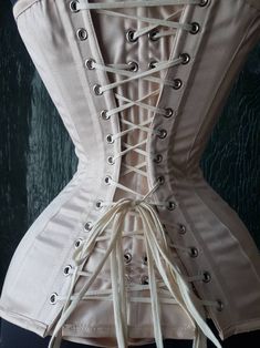 Glowing Edwardian S bend handmade custom Corset in Natural | Etsy Princess Corset, Edwardian Corsets, Custom Corsets, Corset Training, Victorian Corset, Corset Pattern, Vintage Corset, Corset Fashion, Lace Tights