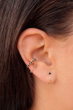 Dainty Bezel Black CZ Dangling Chain Conch Ear Cuff Earrings Fake Piercing - Etsy Orbital Piercing, Ear Cuff Earrings, Wrap Earrings, Fake Piercing, Ear Cuff Earings, Conch Piercing, Cuff Earrings, Conch, Tattoos And Piercings