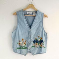 Vintage 90s Denim Gingham Floral Embroidered Button Up Vest Button closure, good condition with some loose beads and light discoloration on back   Brand - Casey & Max Tag size - medium  Seen on size Small  Measurements (laying flat) Chest - 18 in Length - 21 in  #noveltyvest #90svest #cottagecore #whimsygoth #floralvest 90s Vest, Vintage Gingham, Embroidered Vest, Floral Vests, Amarillo Tx, 90s Denim, Vest Outfits, Flat Chest, Fit Inspo