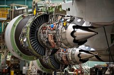 the engine of an airplane is shown in this image