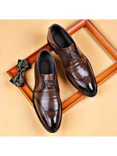 "[Classic and Stylish] Comftable lace-up dress shoes keeps your wardrobe timeless, dark color can collation with various wears, suitable for formal occasions, wedding, party, work, dating and casual.[Simple and Elegant] Flexible and comfort oxfords offering a generous fit, faux leather upper with good gloss and smooth touch, paired with both formal and casual wear.[Breathable and Comfortable] Made of breathable upper and comfort linning, comfortable fit and not stiff, keep your feet odor free an Dress Work, Leather Wedding, Handmade Leather Shoes, Casual Leather Shoes, Business Dress, Dapper Men, Italian Shoes, Men Formal, Leather Slip On Shoes