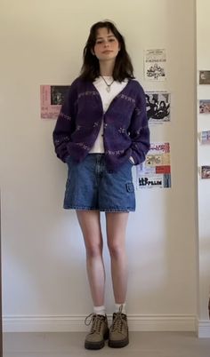 Fall 2024 Cardigan Outfits, Purple Sweater Outfit Aesthetic, Midsize 90s Outfits, Indie Spring Outfits, Layered Tshirt Outfits, Shorts And Sweater Outfit, Kate Brock Outfits, Purple Sweater Outfit, Kate Brock