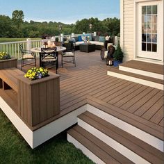 Composite decking Ultra Suir Coffee Brown Backyard Deck Ideas, Composite Decking Designs, Lobelia Cardinalis, Terrasse Design, Deck Colors, Deck Paint, Backyard Renovations