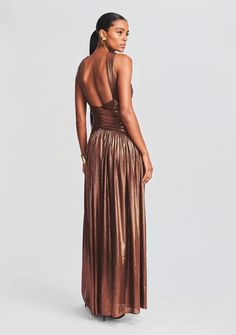 Step into style in our Salem Dress. This floor length dress features a keyhole neckline, pleated detailing throughout, and metallic finish. Shown here in Chocolate. 95% Polyester, 5% Spandex Made in China Model is 5'11" wearing size S Style No. FW23-7572 Australia Clothes, Evening Dress Collection, Floor Length Dress, Keyhole Neckline, Strapless Gown, Metallic Dress, Floor Length Dresses, Formal Evening Dresses, Hat Hairstyles