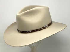 Country Hats, Outback Hat, Western Hat, Western Hats, Cowboy Western, Outdoor Activity, Western Cowboy, Raw Edge, Leather Band