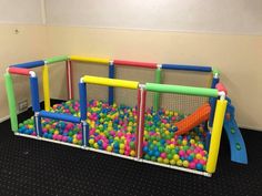 Bunnings, Kmart: How to build DIY ball pit | Kidspot Pvc Ball Pit, Playpen Ball Pit, Diy Ball Pit For Toddlers, Ball Pit Diy, Diy Soft Play Area, Outdoor Ball Pit, Ball Pit Ideas, Diy Ball Pit, Therapy Classroom