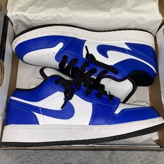 Good Condition Size 4y Includes Box Authentic Jordan 1 Low Game Royal, Motivational Mugs, Shoes Jordan 1, Jordan Blue, Shoes Jordan, Royal Colors, Kids Jordans, Jordan 1 Low, Jordan Shoes