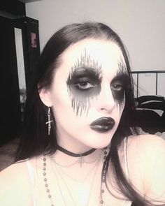 Goth Gifts, How To Impress, Alt Makeup, Alternative Makeup, Goth Makeup, Goth Girl, Gothic Makeup, Crazy Makeup