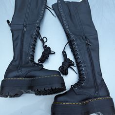 Nwt Women's Dr. Martens Azreya Thigh High Tall Black Leather Lace Up Boots 5m Rare & Hard To Find Stunning Boots!!! Alternative Style Knee-high Leather Combat Boots, Alternative Leather Knee-high Combat Boots, Black Knee-high Faux Leather Combat Boots, Gothic Knee-high Combat Boots For Winter, Long Winter Boots, Thigh High Combat Boots, Knee-high Leather Combat Boots With Lacing, Platform Boots Women, Goth Shoes