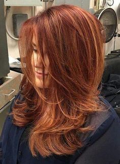 #HairStyles #HairCuts #Hair #HairstylesForThinHair #HairstylesForMediumLengthHair #HairColorIdeas #HairstylesForShortHair #HairColorIdeasForBrunettes #HairstylesForLongHair #HairColor #HairDyeIdeas #HairAccessories #HairAesthetic #HairArt #HairAndBeardStyles Cooper Lowlights Blonde Highlights, Cowboy Copper Hair With Highlights, Red Hair With Caramel Highlights, Hair Color Ideas Balayage, Copper Hair With Highlights, Redhead Hair Color, Caramel Hair Color, Sparkle Veil