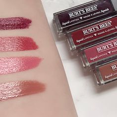 Burt’s Bees® Liquid Lipsticks glide on smoothly for an intense hit of color. This long-wearing formula delivers all-day moisture leaving lips looking lush and healthy. This 100% natural, liquid lipstick contains conditioning Apricot and Babassu Oil, Shea Butter and essential fatty acids to maintain soft, happy lips. The Benefits & why you need this: 100% natural, liquid lipstick contains conditioning Apricot and Babassu Oil, Shea Butter and essential fatty acids to maintain soft lips. Velvety fo Burts Bees Lipgloss, Pink Burts Bees, Burts Bees Caramel, Burts Bees Lip Gloss, Burts Bees Lipstick, Burt's Bees, Luxury Lipstick, Babassu Oil, Lipstick Designs