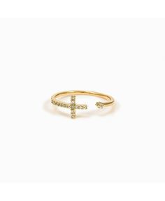 in stock Cross Ring Gold, Jesus Jewelry, 19 Bday, Gold Cross Ring, Jesus Ring, Purity Rings, Being A Teenage Girl, Cross Rings, Expensive Stuff