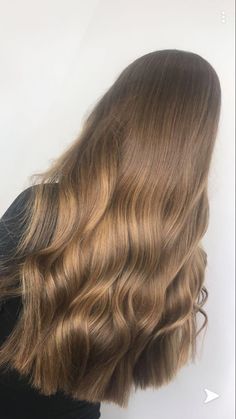 Light Golden Brown Hair, Dark Blonde Hair Color, Korean Hair Color, Subtle Balayage, Wine Hair, Long Blond