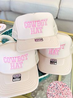 the cutest, best selling embroidered cowboy hat! Pink Trucker Hat, Custom Trucker Hats, Neoprene Bag, Chapeau Cowboy, Trendy Hat, Hat Ideas, Embroidered Hats, Cow Boy, Cowboy Hat