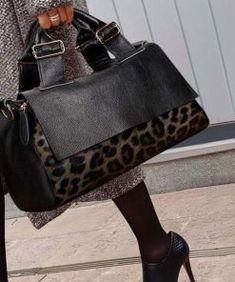 Fashion Genuine Leather Big Tote Handbags Leopard Pattern Soft Cowhide Travel Tote Ladies Long Strap Shoulder Weekend Bags – LeatherWorldz Wedding Bags, Leopard Print Handbags, Leopard Print Bag, Leopard Tote, Leather Tote Bag Women, Genuine Leather Totes, Handbag Patterns, Wedding Bag, Effortless Elegance