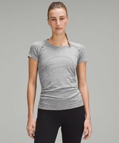 Swiftly Tech Short-Sleeve Shirt 2.0 | Women's Short Sleeve Shirts & Tee's | lululemon