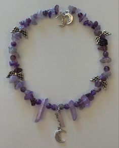 Purple Hippie Jewelry, Y2k Crystal Necklace, Crystal Jewelry Aesthetic Bracelets, Purple Crystal Jewelry, Crystals Aesthetic Necklaces, Aesthetic Crystal Jewelry, Crystal Clothes Aesthetic, Crystal Accessories Jewelry, Purple Necklace Crystal