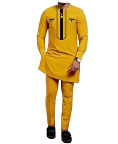 Green And Gold Outfit Men, Man Design Fashion, Mens Shirt Design Pattern, Stylish Men Outfits Casual, African Outfits Men, Mens African Wear Designs, African Dress For Men, African Men Fashion Shirts, Senator Styles For Men