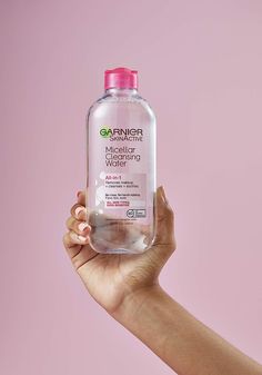 Cleanser To hydrate and Rrefresh skin: This all-in-1 micellar cleansing water is a facial cleanser and makeup remover that is gentle on skin. This micellar water for all skin types gently cleanses, removes makeup, dirt and oils from skin. Garnier Micellar Water, Garnier Micellar Cleansing Water, Garnier Skinactive, Garnier Micellar, Vitamix Blender, Cosmetic Creative, Garnier Skin Active, Micellar Cleansing Water, Cleansing Water