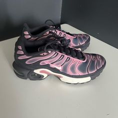 Nike Air Max Plus Gridiron/White-Elemental Pink Size 6.5 In Girls New - Never Worn! Rare Colors! Nike Wishlist, Nike Tns, Rare Colors, Drip Drop, Nike Tn, Shoes Nike Air, Tenis Nike, Air Max Plus, Nike Air Max Plus