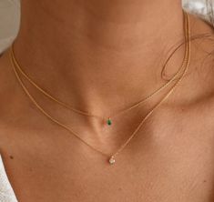 ✦ 𝐈𝐭𝐞𝐦 𝐃𝐞𝐬𝐜𝐫𝐢𝐩𝐭𝐢𝐨𝐧 The Tiny Birthstone Necklace by Pashicreations, known as the JOSIE NECKLACE, is a beautifully delicate piece of jewelry designed for everyday elegance. This dainty pendant necklace features a minimalist design with a fine chain and a small, sparkling birthstone that adds a personalized touch. Perfect for layering or wearing alone, this necklace is a versatile accessory that complements any outfit with understated sophistication. Ideal as a thoughtful gift or a p Minimalist May Birthstone Necklace With Delicate Chain, Minimalist Necklace With May Birthstone On Delicate Chain, Staple Necklace, Real Gold Necklace, Minimalist Chain, Dainty Pendant Necklace, Casual Necklaces, Expensive Jewelry Luxury, Minimal Necklace