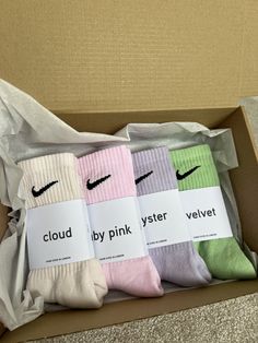 Brand new Nike crew socks hand dyed Size 2-4 5-8 and 8-11 uk sizes in box with labels Cute Socks For Women, Cute Nike Socks, Nike Socks Aesthetic, Nike Socks Women, Nike Socks Outfit, Nike Crew Socks, Nike Clothes, Girly Christmas Gifts, Preppy Accessories