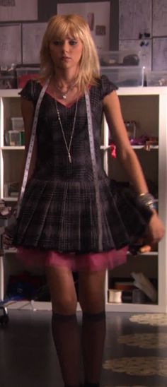 Mode Gossip Girl, Jenny Humphrey, Gossip Girl Outfits, Gossip Girls, Mode Kimono, Gossip Girl Fashion