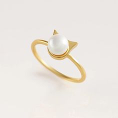 Cat Motif, Gold Pearl Ring, Types Of Gold, Solid Gold Jewelry, Rose Gold Jewelry, The Pearl, Daily Look