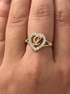 ✅HANDMADE  ✅ MADE TO ORDER ✅ 100% BRAND NEW ✅10K REAL GOLD STAMPED  ✅ CUBIC ZIRCONIA  ✅AVERAGE WEIGHT : 2 grams   ✅ HEIGHT : 17.2 mm     ✅ ANTITARNISH AND WATERPROOF Latina Rings, Chicana Makeup, Real Gold Rings, Girlie Gifts, Girlfriend Ring, Pandora Bracelet Designs, Pretty Accessories, Name Ring, Letter Ring