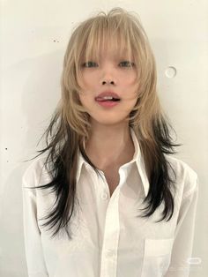 #inspo #hairstyle Hime Haircut Dyed, Experimental Hairstyles, Colours In Japanese, Short Hair Japanese, Japanese Hair Color, Japanese Haircut, Japanese Short Hair, Hime Cut, 3d Tattoo